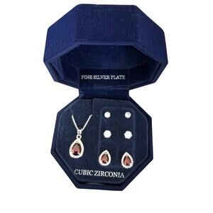 Valentines Day gift CZ red rhinestone necklace earrings NWT